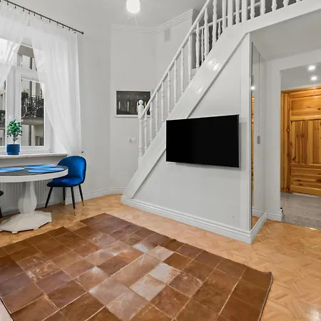 Lejlighed Beautiful Flat. Great Location.