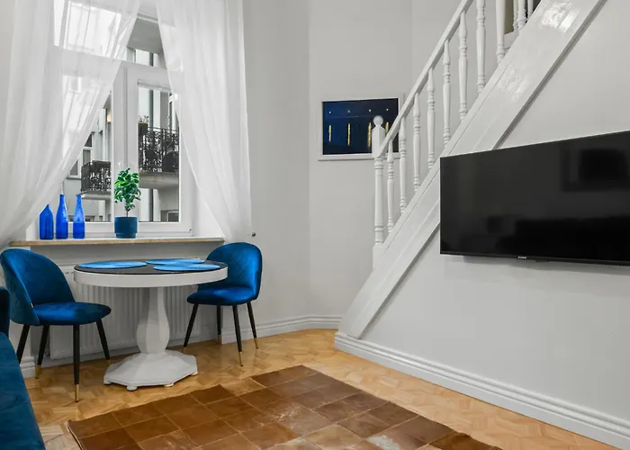 Beautiful Flat. Great Location. דירה