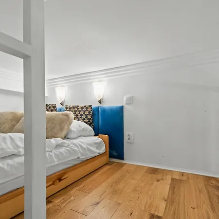 Beautiful Flat. Great Location. * ワルシャワ